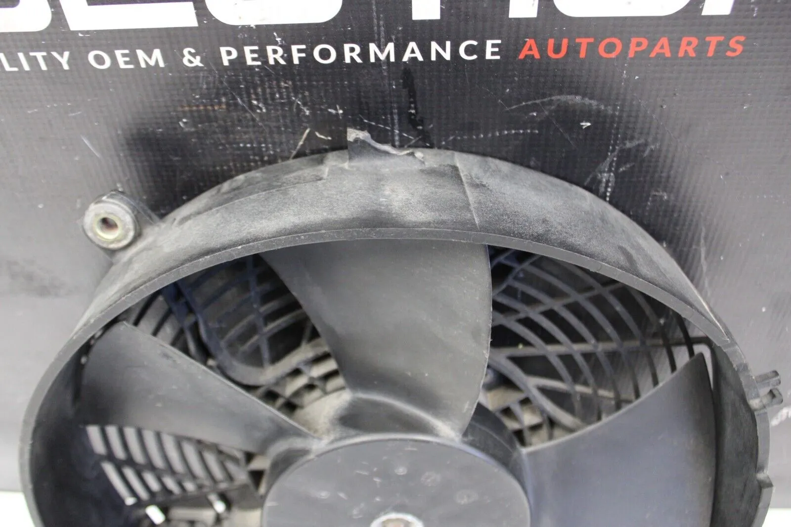 2003-2006 Mitsubishi Lancer Evolution Evo 8 & 9 AC FAN ASSEMBLY