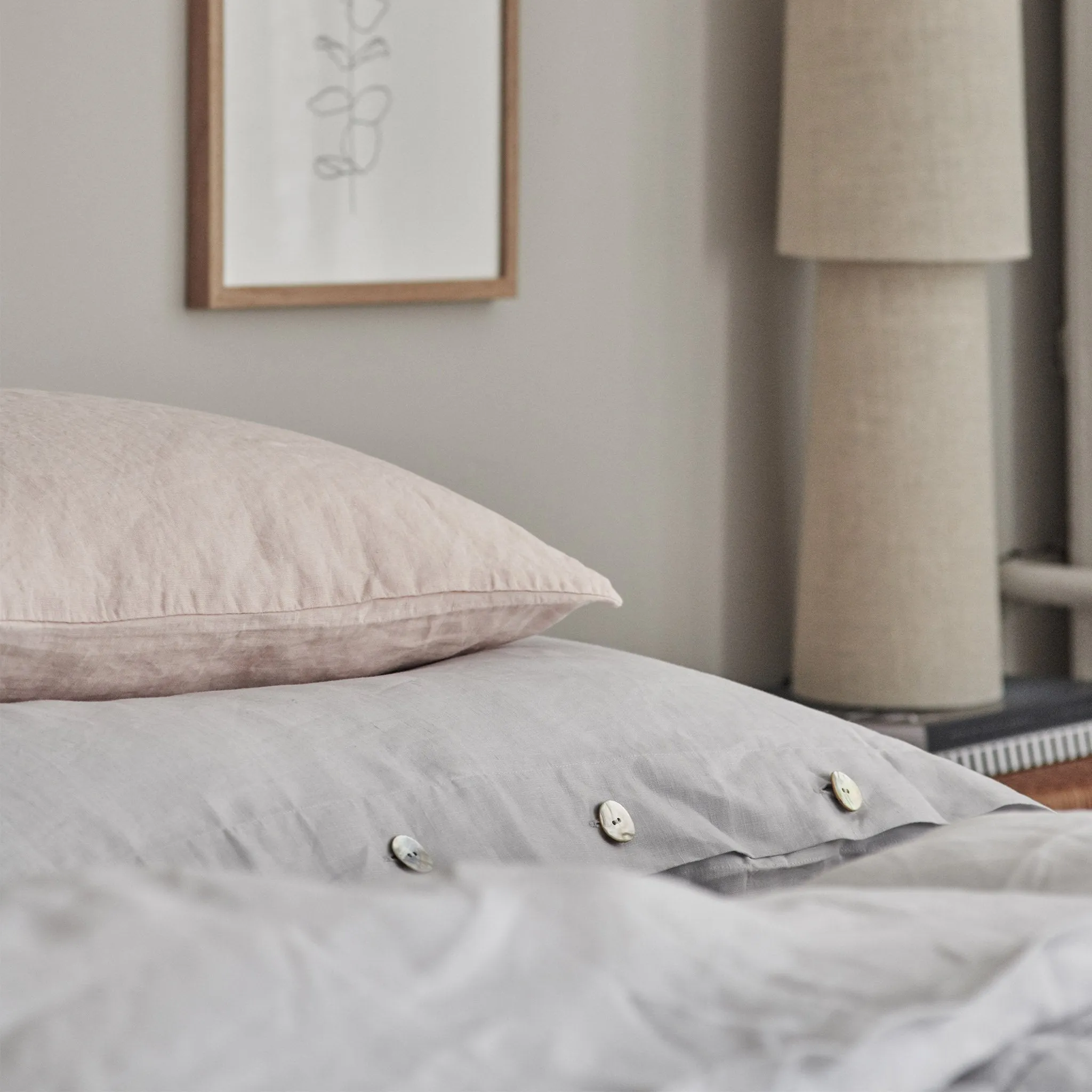 Bellvis Pillowcase [Light grey]