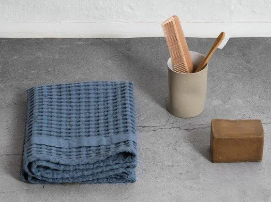 Big Waffle Hand Towel - Grey Blue