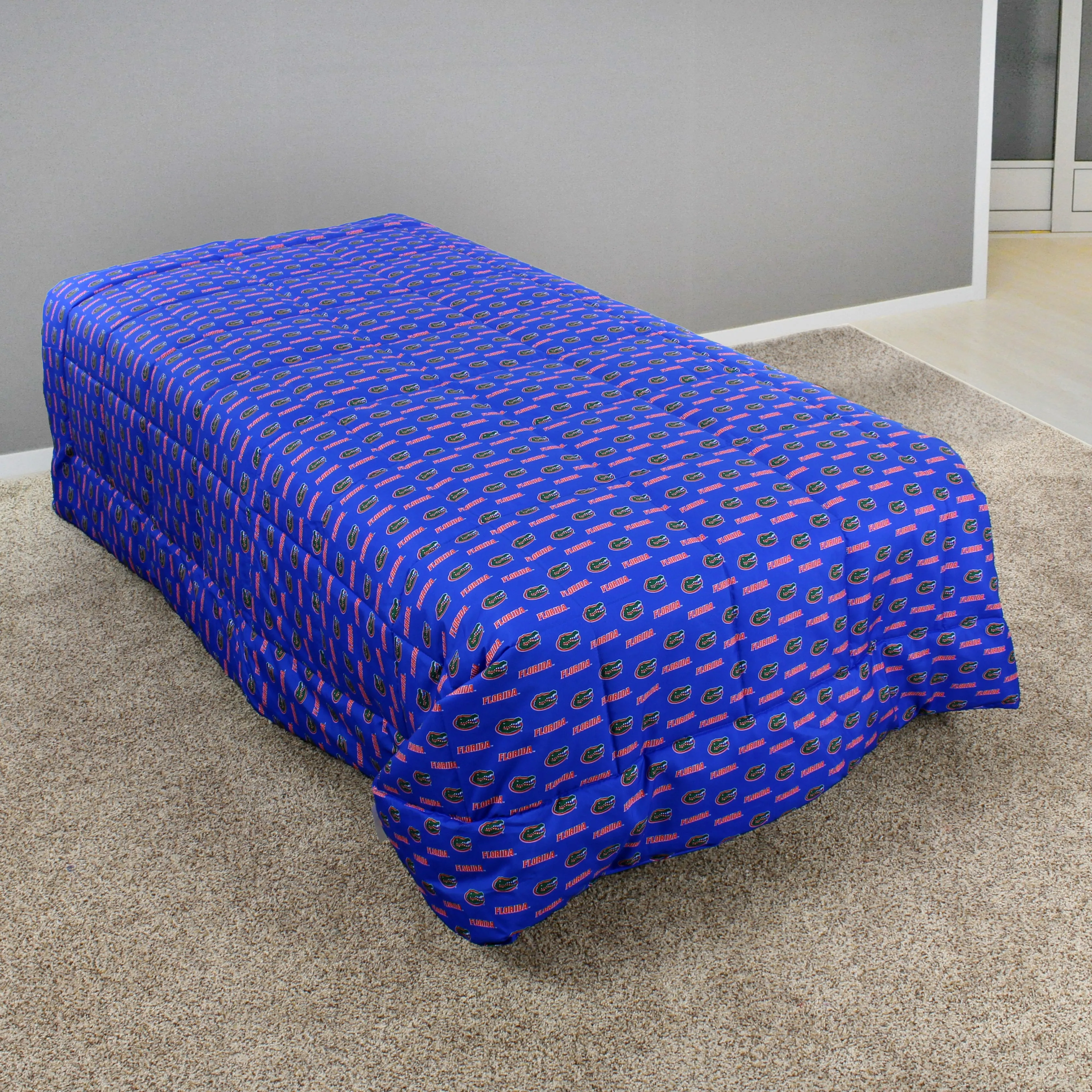 Florida Gators Reversible Big Logo Soft and Colorful Comforter