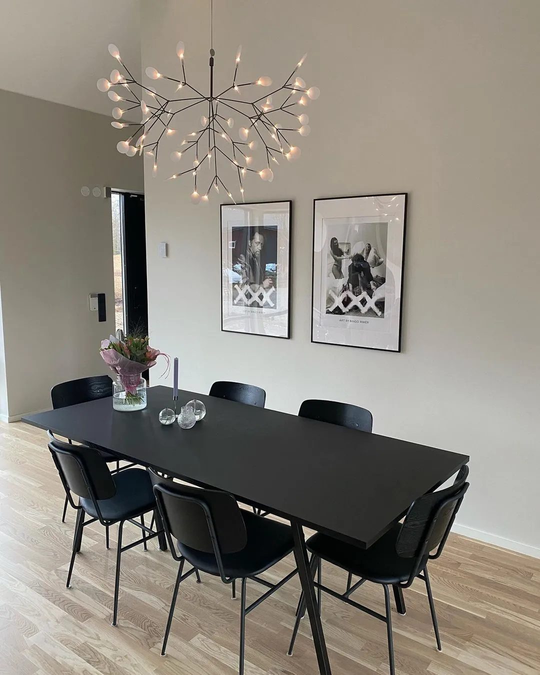 Heracleum Black Chandeliers