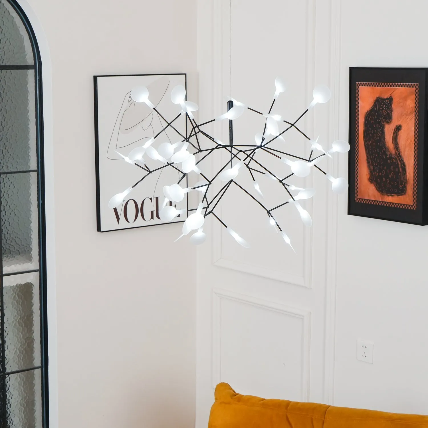 Heracleum Black Chandeliers