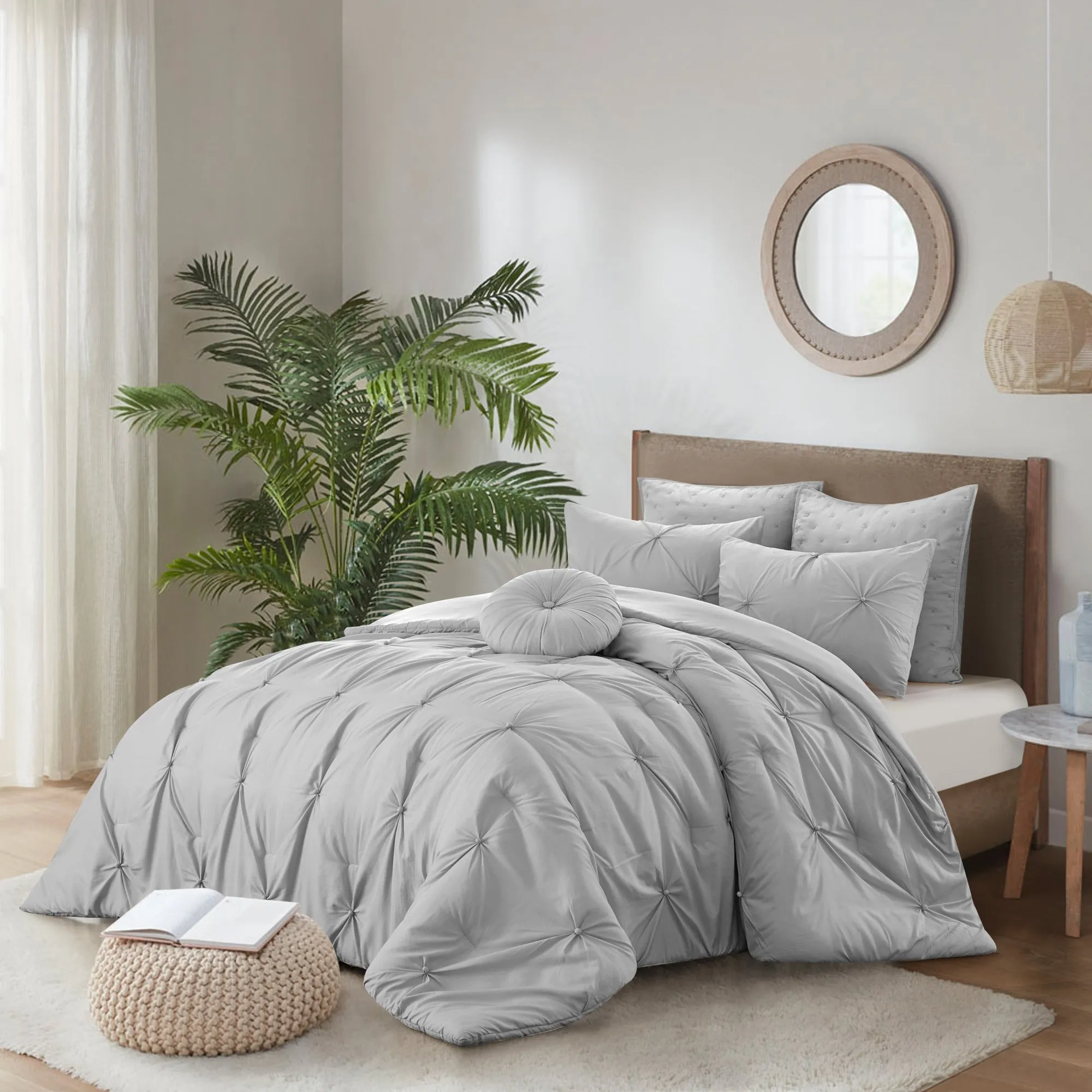 Kiana Comforter Set