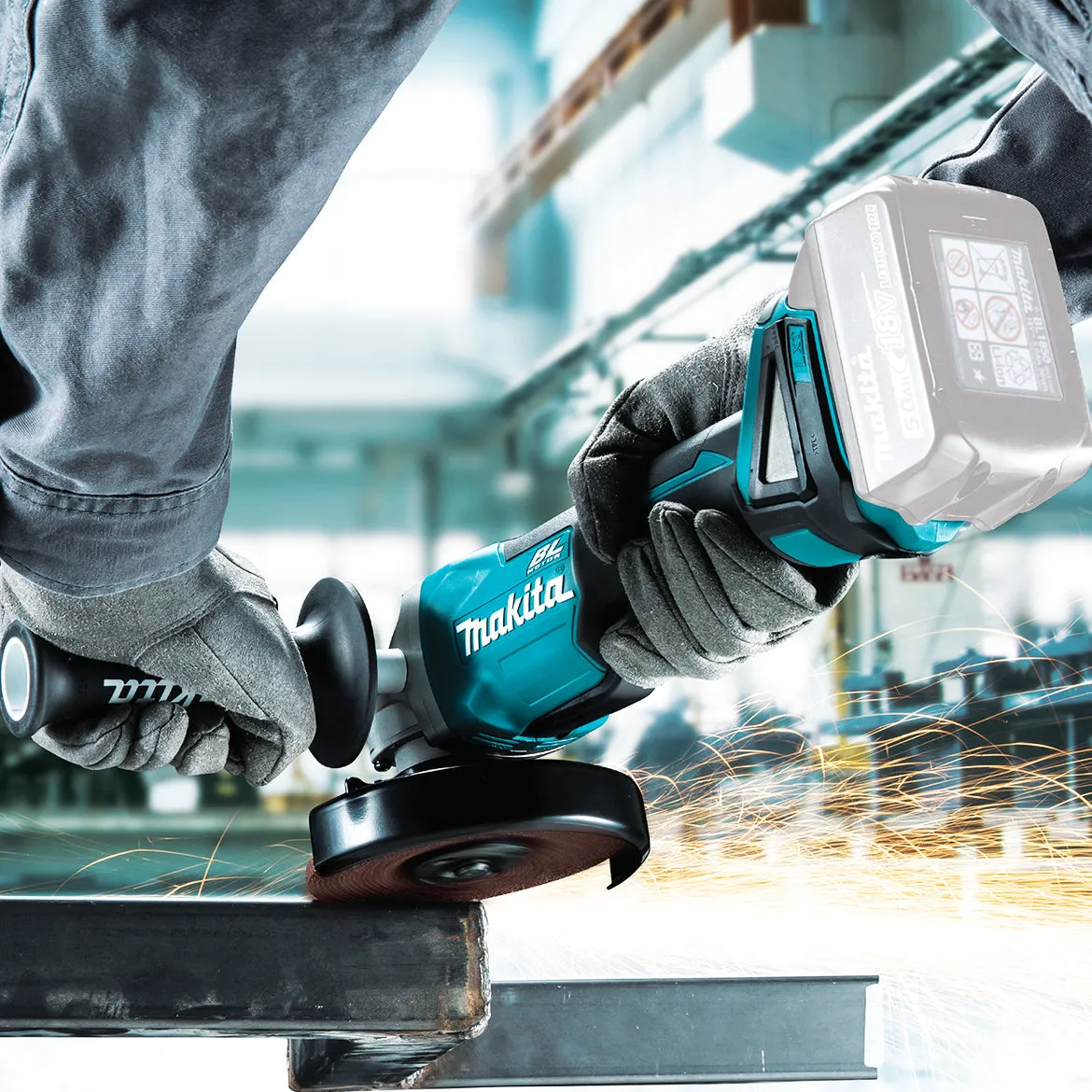 Makita XAG09Z 18-Volt 5-Inch Cordless Cut-Off/Angle Grinder - Bare Tool