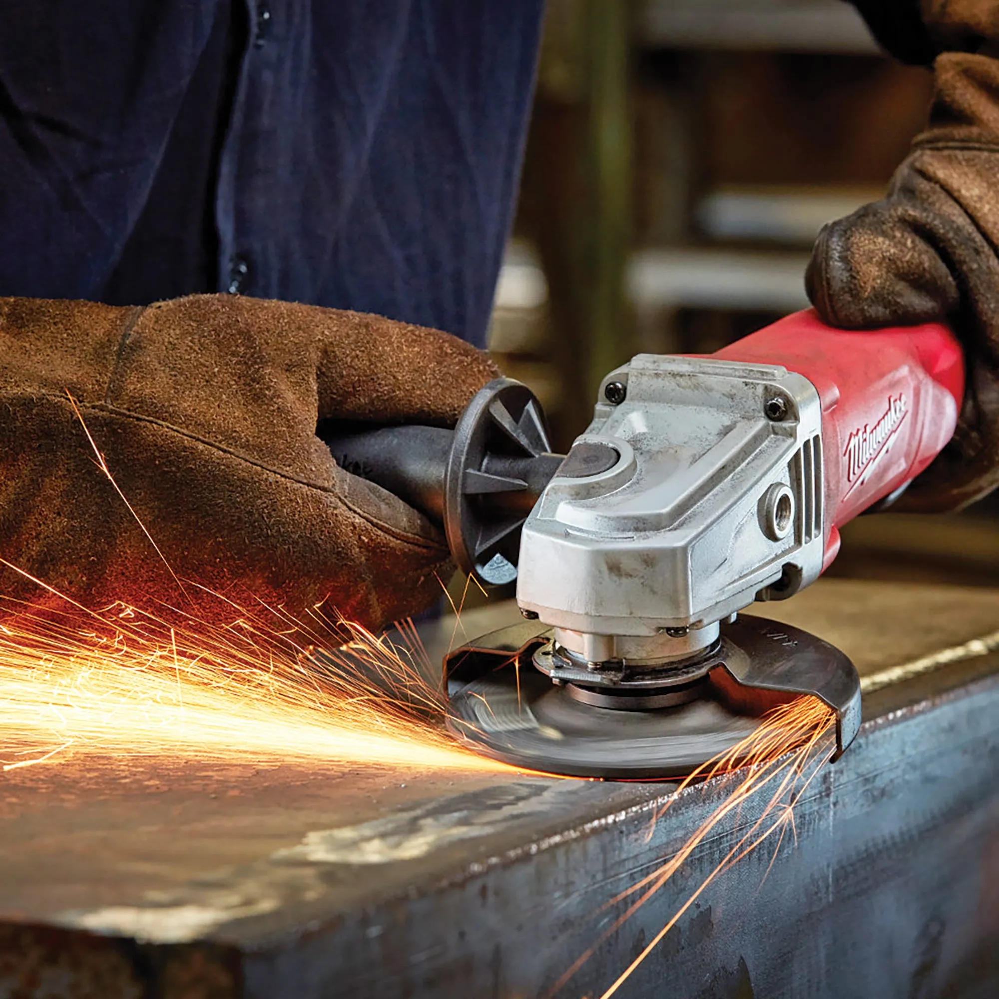 Milwaukee® 6141-31 Compact Angle Grinder