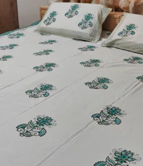 SEA GREEN FLOWER BUNCH COTTON BEDSHEET