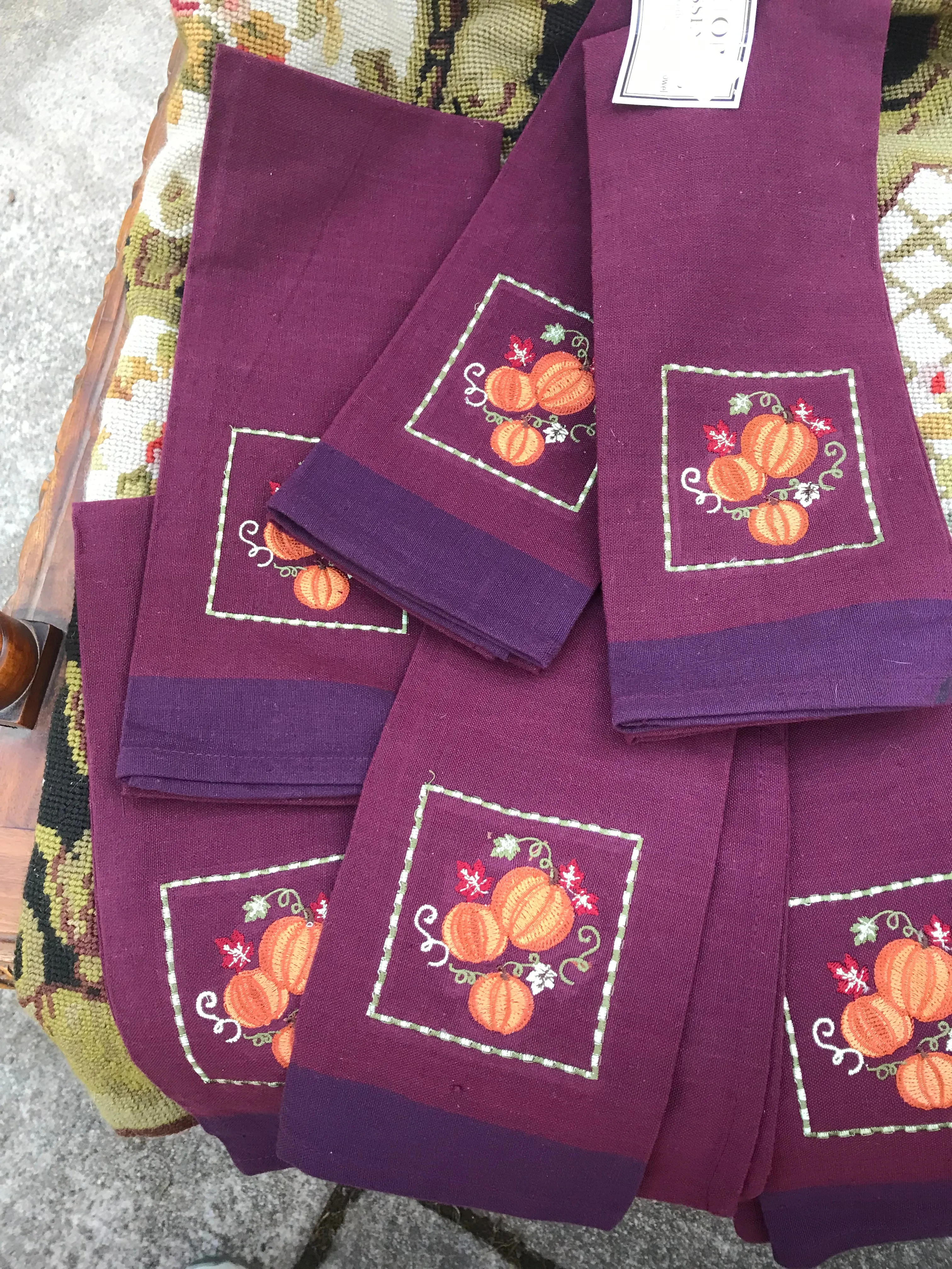 Set of 6 Embroidered Autumn Pumpkin & Vine Napkins  Kitchen Dish Tea Towel