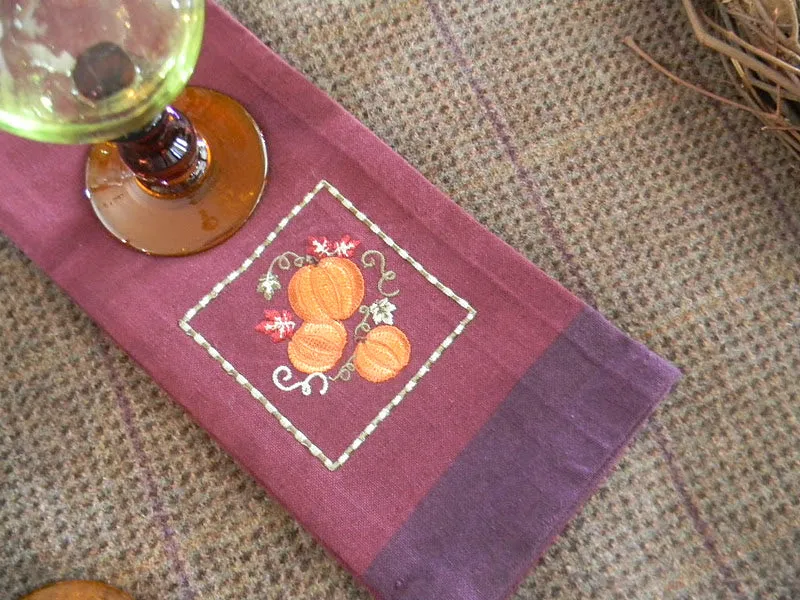 Set of 6 Embroidered Autumn Pumpkin & Vine Napkins  Kitchen Dish Tea Towel