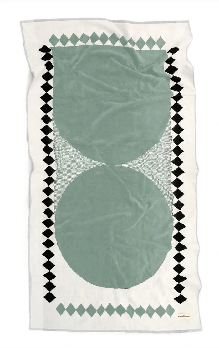 THE BEACH TOWEL | Diamond Green