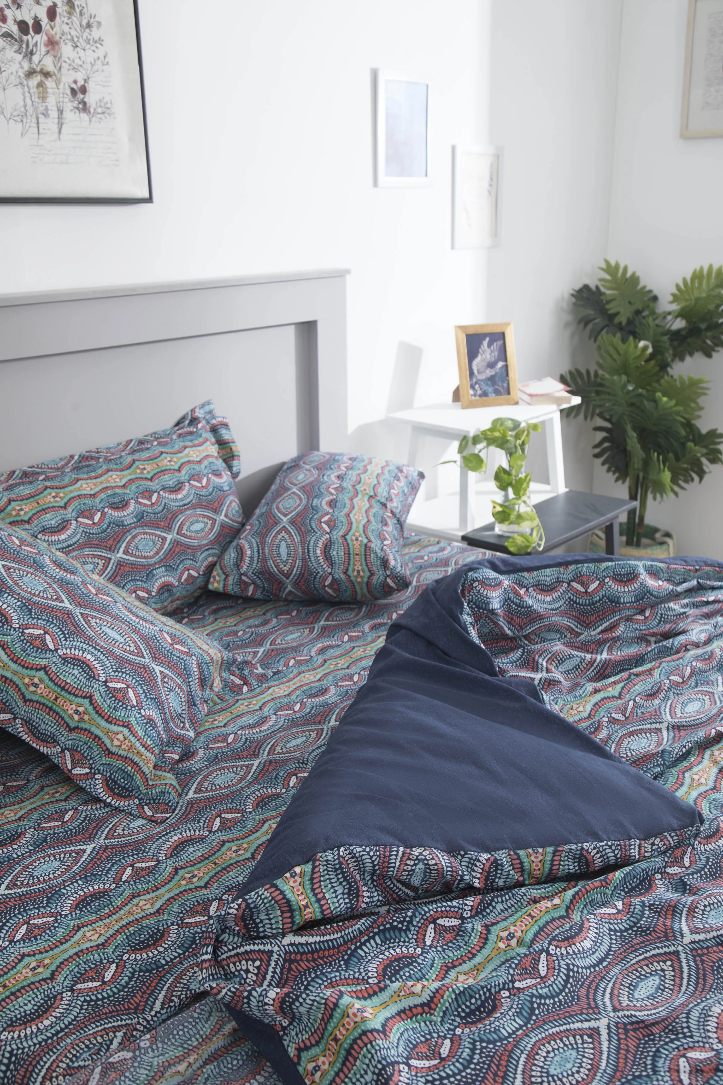 Water Color Geometric-Bed Sheet