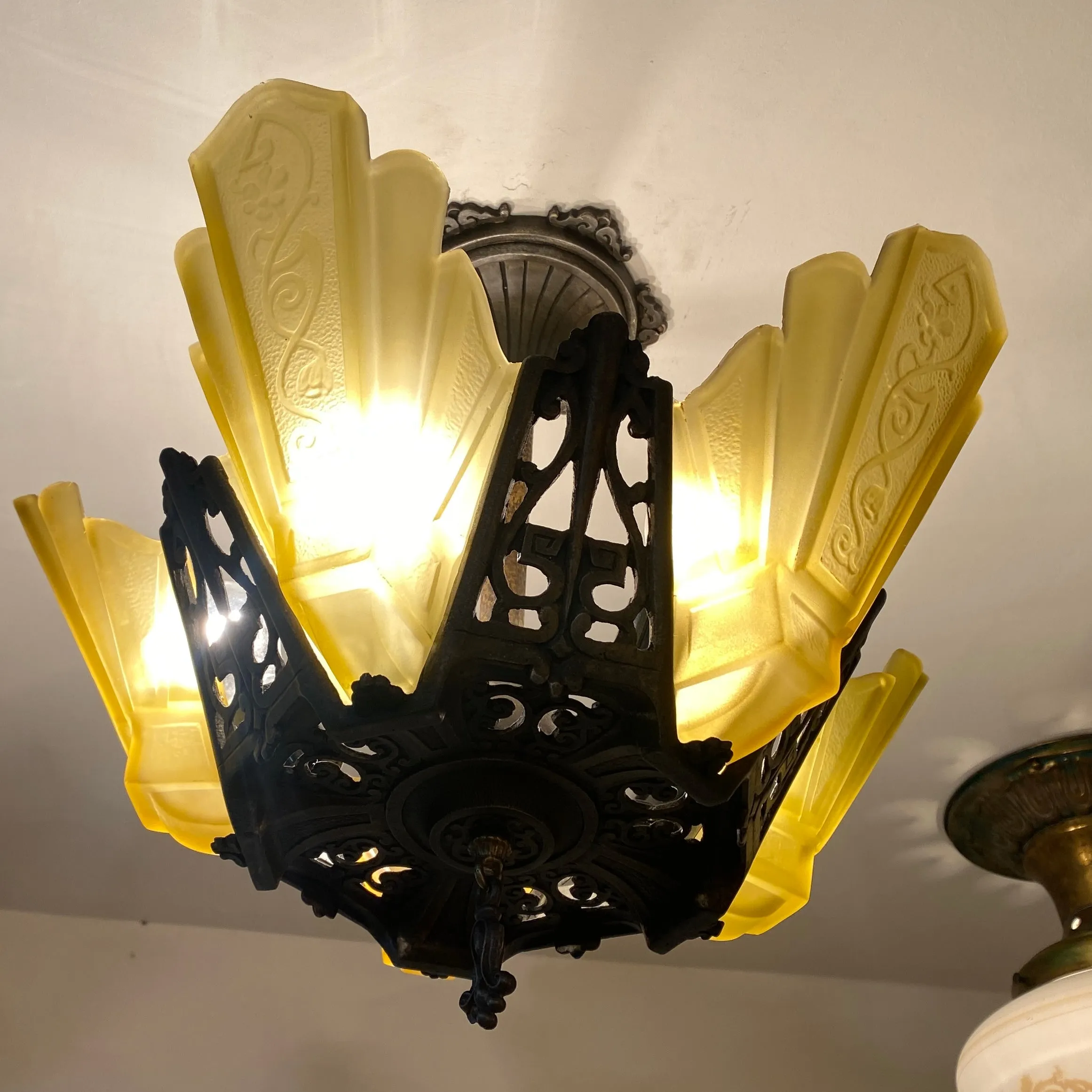 Yellow Slip-Shade Fixture (LT-474.B)